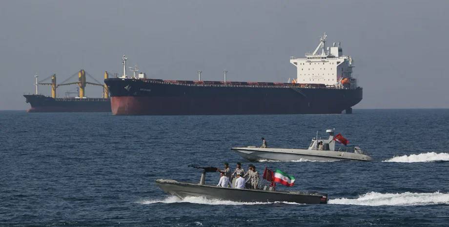 США ищут союзников по вопросу Ирана на фоне энергетического кризиса